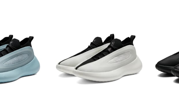 Side view of three Andrew Wiggins' Peak basketball shoes.
